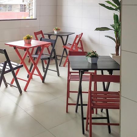 סלבאדור Oyo Hotel Valeria מראה חיצוני תמונה