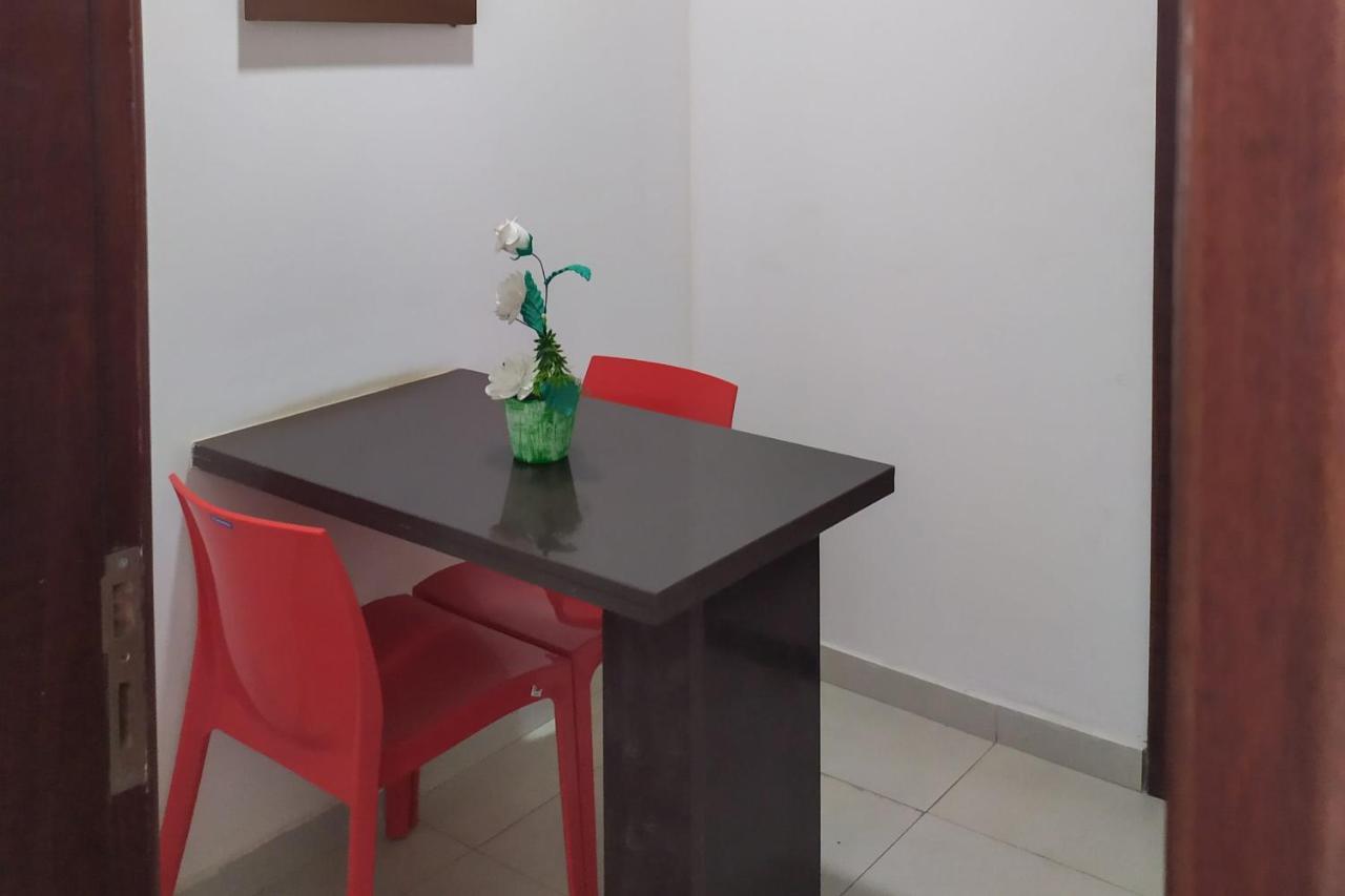 סלבאדור Oyo Hotel Valeria מראה חיצוני תמונה