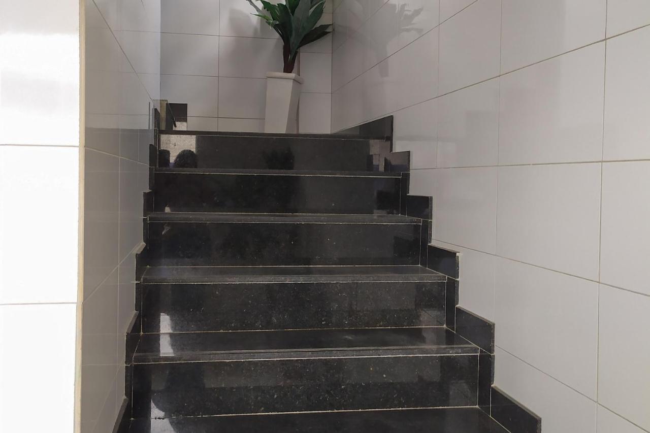 סלבאדור Oyo Hotel Valeria מראה חיצוני תמונה