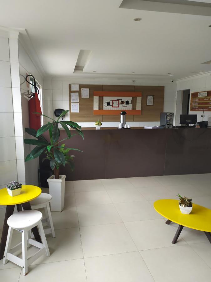 סלבאדור Oyo Hotel Valeria מראה חיצוני תמונה